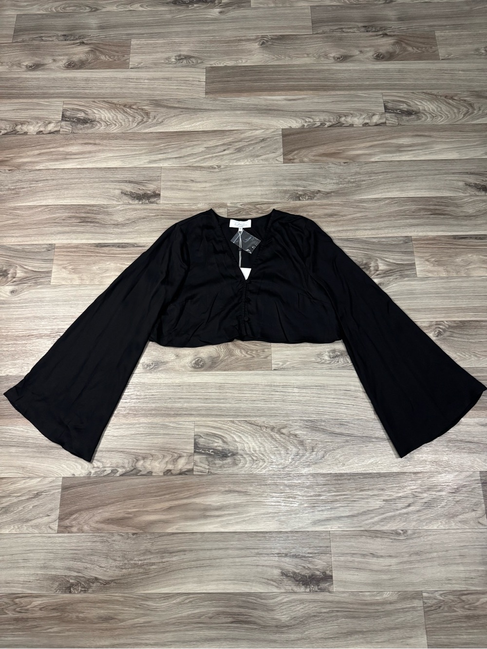 L'Academie Sasha Black Satin Crop Top Bell Sleeve Blouse Size Small